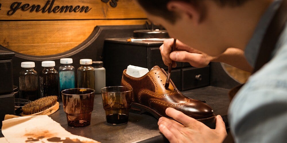 Ini 6 Peluang & Tantangan Bisnis Grosir Sepatu yang Harus Anda Tahu
